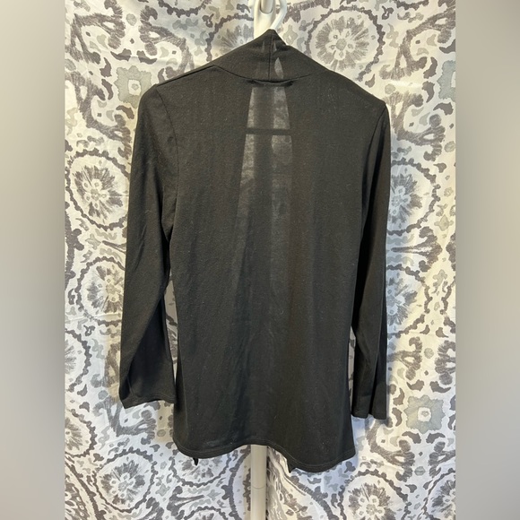 Simple Black π€ Cardi! - Picture 2 of 4